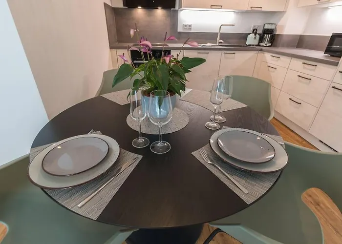 Cityhome Christopher Chc *